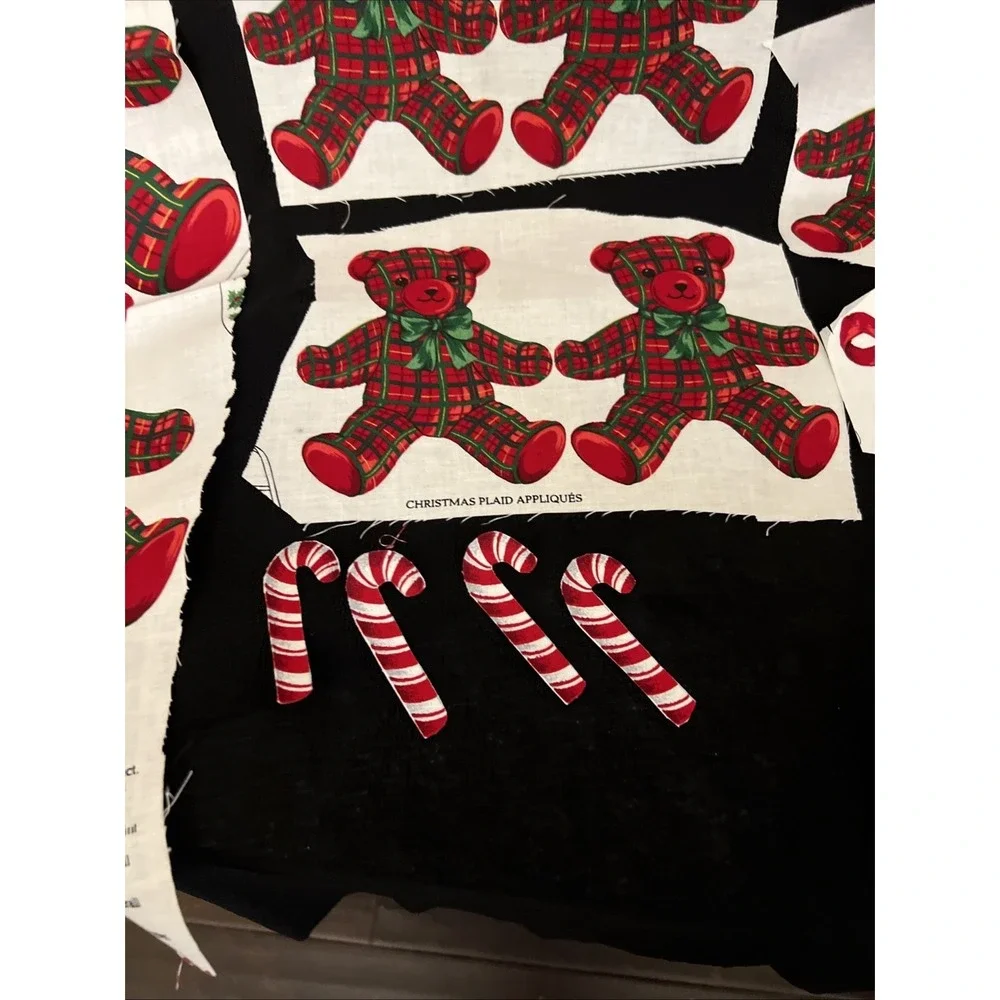Vintage Christmas Red Plaid Teddy Bear Bows Applique Fabric Panel Cranston
